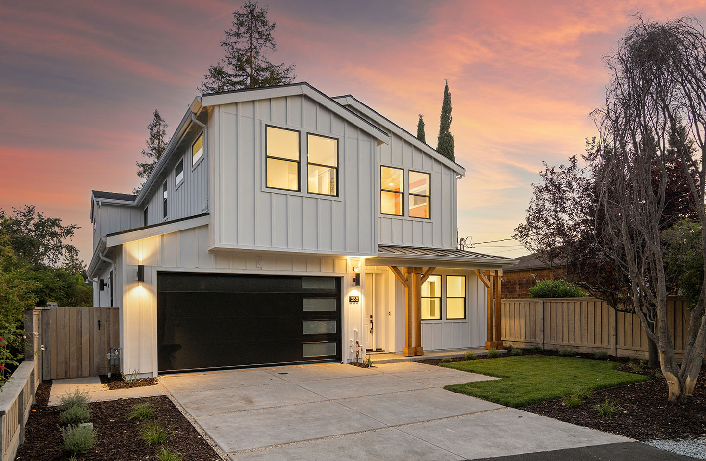 388 Sequoia Avenue Home, Image 2